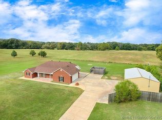500 Smith St, Pocola, OK 74902