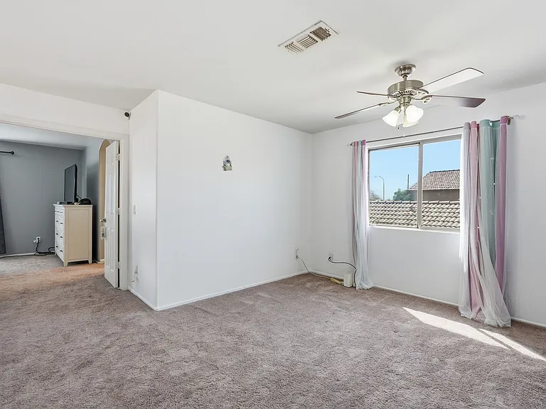 2033 N 107th Dr — Photo 25