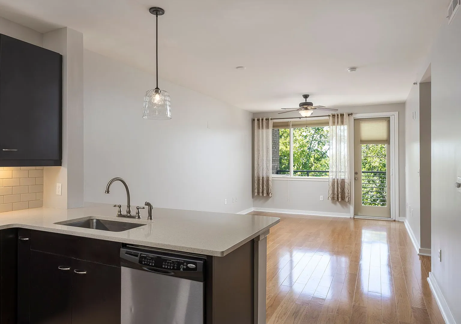 200 Manufacturers Road Unit 415 — Photo 3