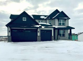 4892 Noble Dr NW, Rochester, MN 55901