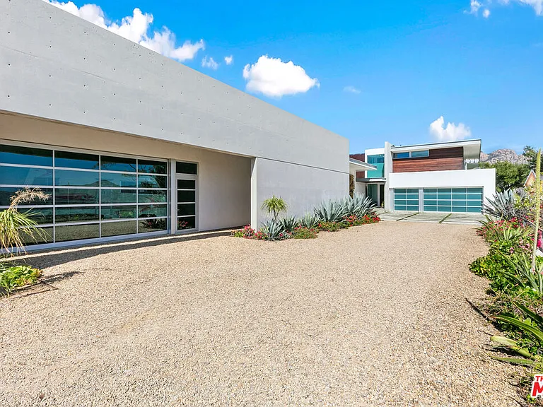 9200 Cotharin Rd — Photo 7