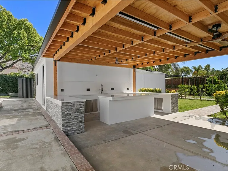 536 Hampton Rd — Photo 45