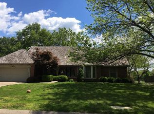 12737 Oakmont Dr, Kansas City, MO 64145