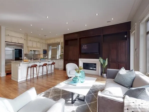 3546 W 39th Ave, Vancouver, BC V6N 3A5