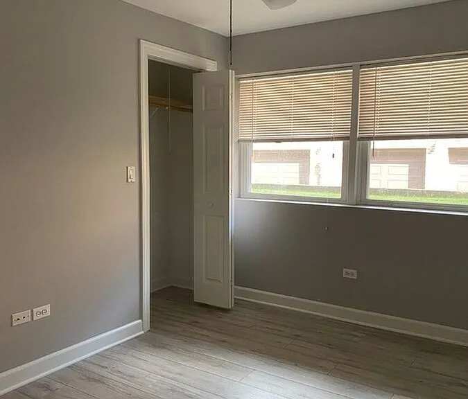 10433 S Longwood Ln #13 — Photo 6