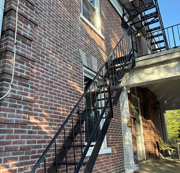 517 Seneca St #3 — Photo 5