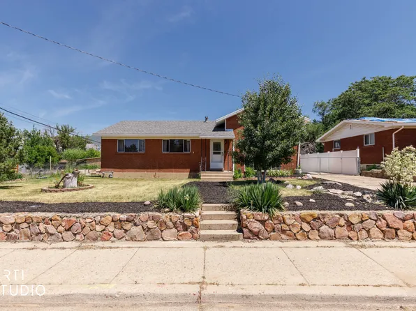 5134 S 300 W, Washington Terrace, UT 84405