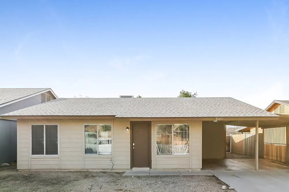 3 bed, 2.0 bath, 1189 sqft, $1,880 — Photo 1