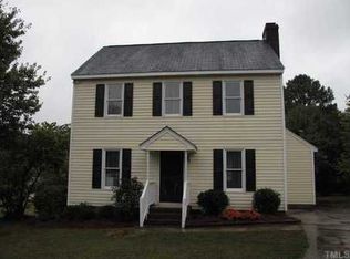 108 Waddell Ct, Apex, NC 27502