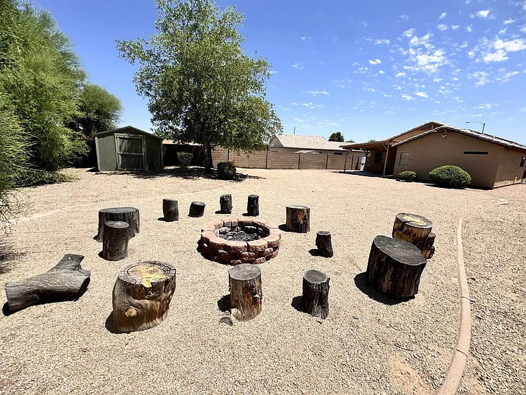 9138 W Ross Ave — Photo 31