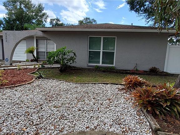 4th image of 5208 Carrollwood Meadows Dr