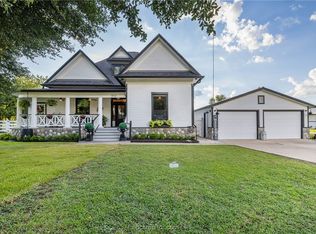 413 County Road 410, Buckholts, TX 76518