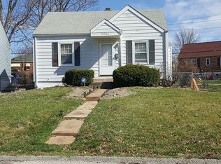 7701 Brocton Ct, Saint Louis, MO 63121