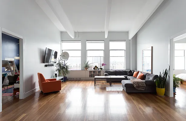 Sold by Independent Properties NYC Inc | media 1