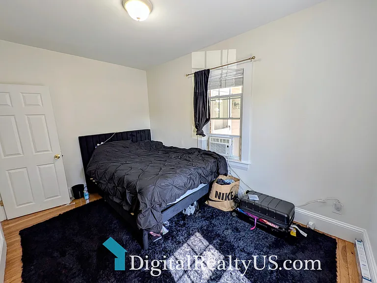 58 Ash St #3 — Photo 4