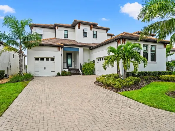 3016 Christophers Watch Ln, Ruskin, FL 33570