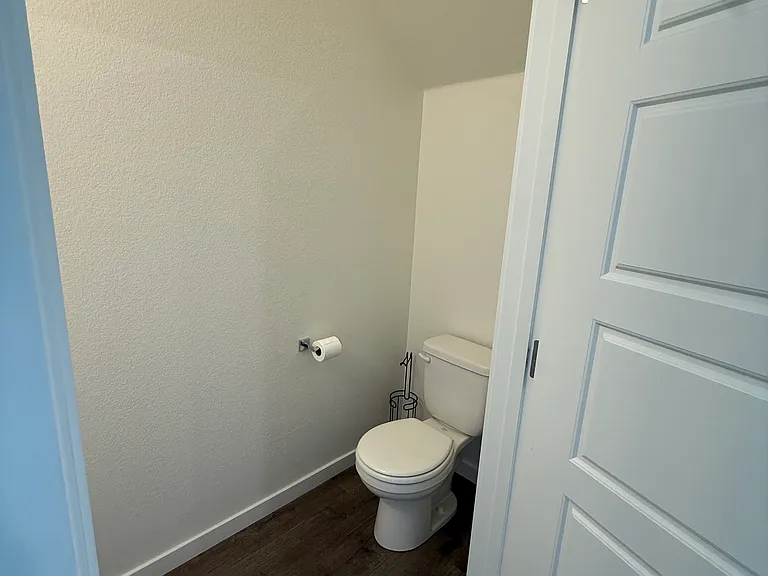 425 Condor Way — Photo 5