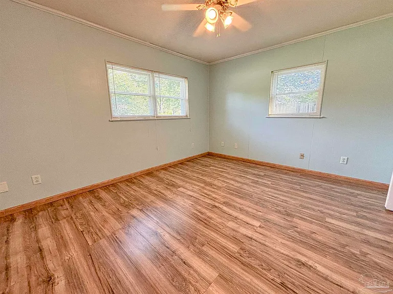 7028 Nathan Rd — Photo 85