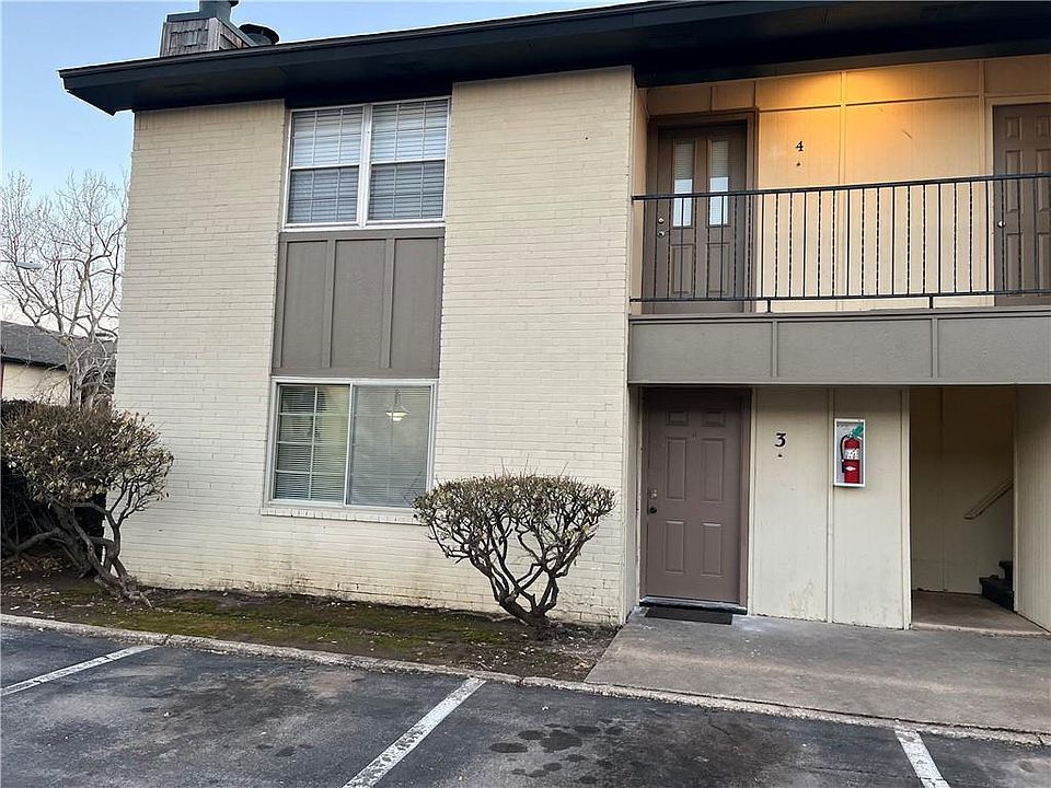 1st image of 1807 E Lindsey St APT 3