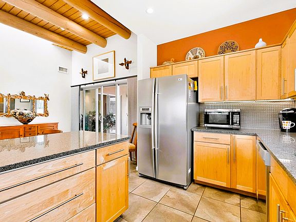 3rd image of 1522 Calle Redondo