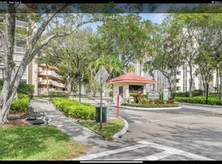 7001 Environ Blvd, Fort Lauderdale, FL 33319