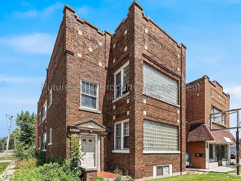 827 W Jefferson St #5-1W — Photo 1