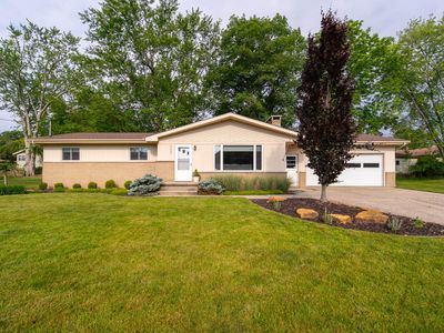 3435 Newcastle Dr SE, Grand Rapids, MI, 49508