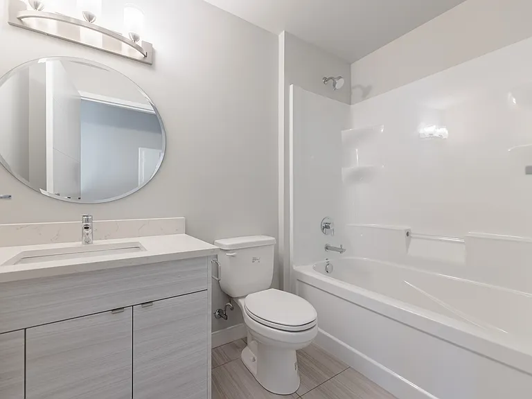 15 Refinery Way — Photo 18