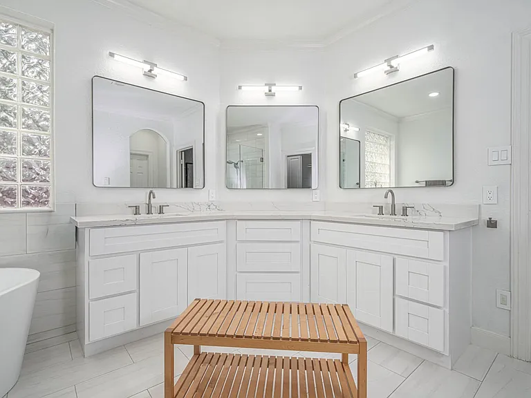5907 Ballina Canyon Ln — Photo 21