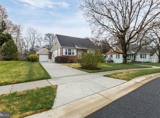 821 Kenyon Ln, Newark, DE 19711