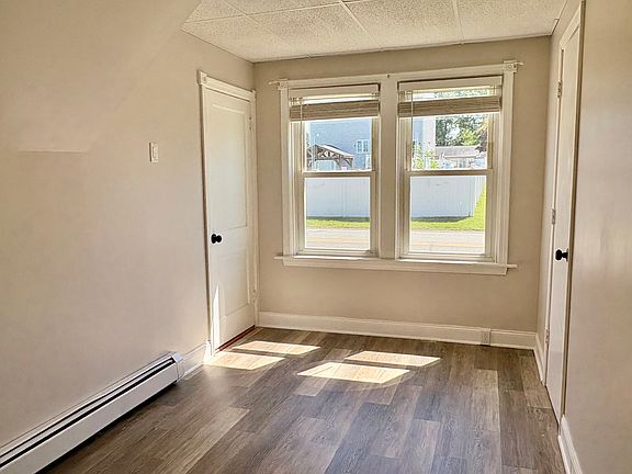 3rd image of 163 Macomber Ave #1-B