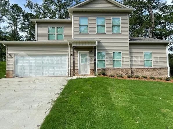 56 Buckhorn Cir, Weaver, AL 36277