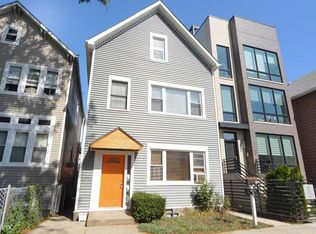 2432 W Moffat St #R3, Chicago, IL 60647