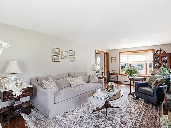 3rd image of 9 Doris Rd
