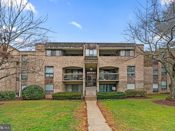 435 Christopher Ave #103, Gaithersburg, MD 20879