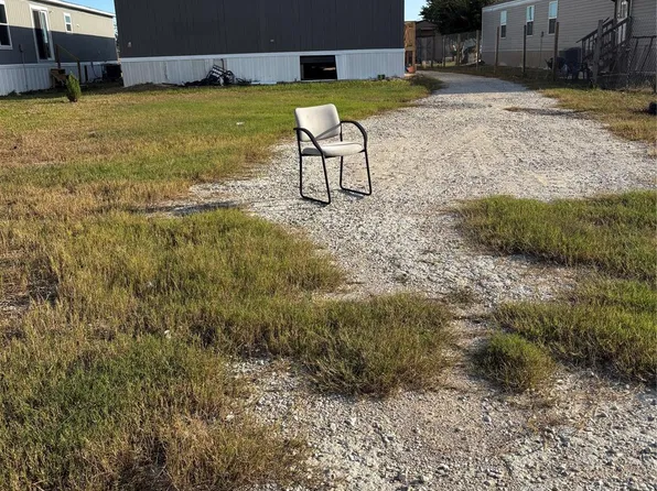 110 Road 5608, Cleveland, TX 77327