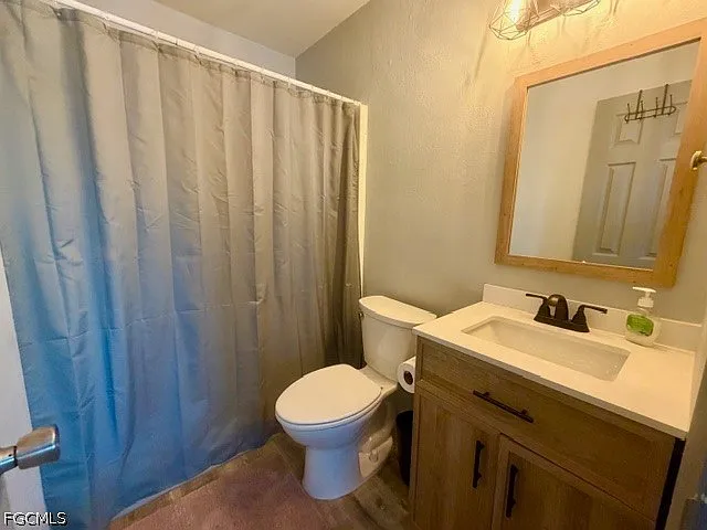 200 Mid Island Dr — Photo 11