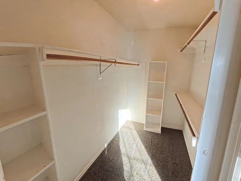 1454 Cromwell Ct — Photo 12