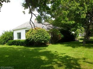 4205 S Derby Rd, Sidney, MI 48885