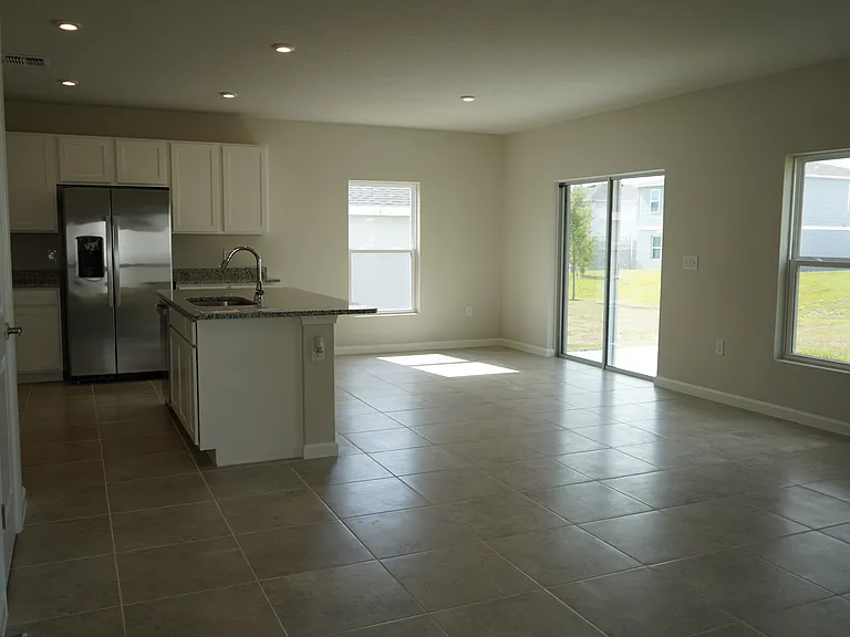 2748 Ginger Ln — Photo 6