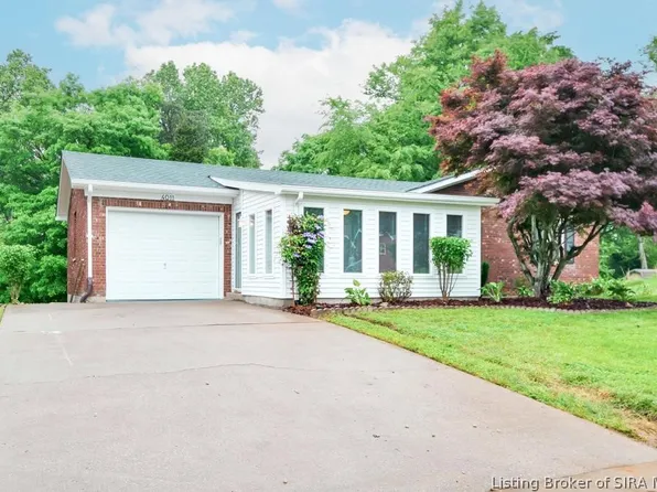 4011 Hunters Trail, Floyds Knobs, IN 47119