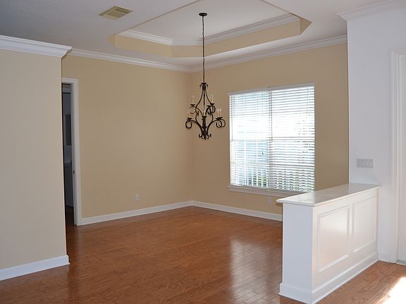 4th image of 2437 SW Carriage Pl