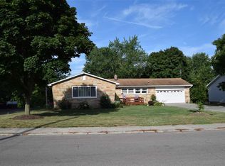 328 Limberlost Trl, Decatur, IN 46733