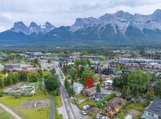 1306 1st Ave #1306, Canmore, AB T1W 1M4