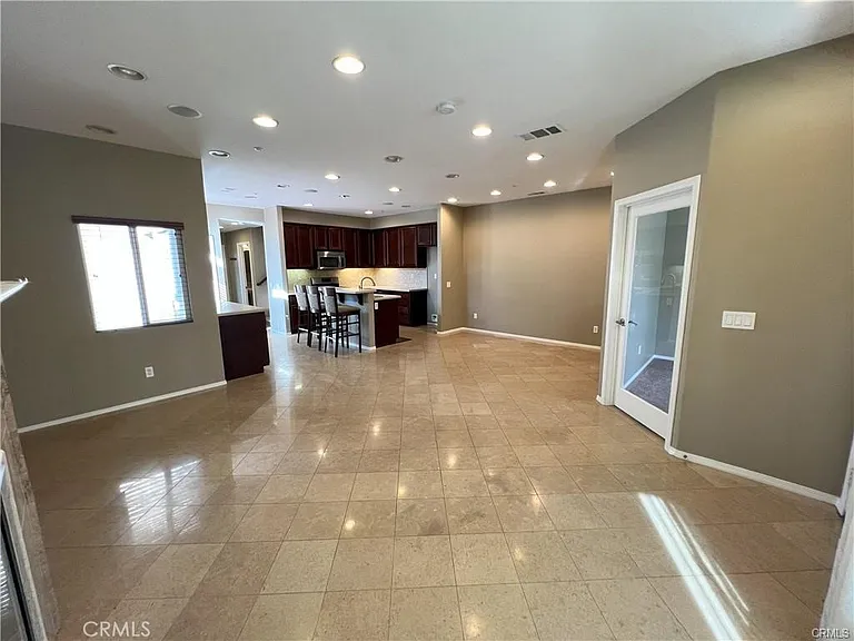 4996 Arborwood Ln — Photo 10