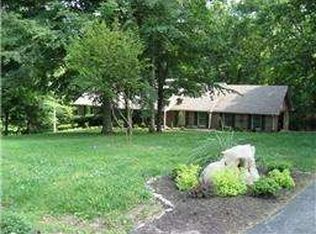 804 Foxwood Rd, Clarksville, TN 37043