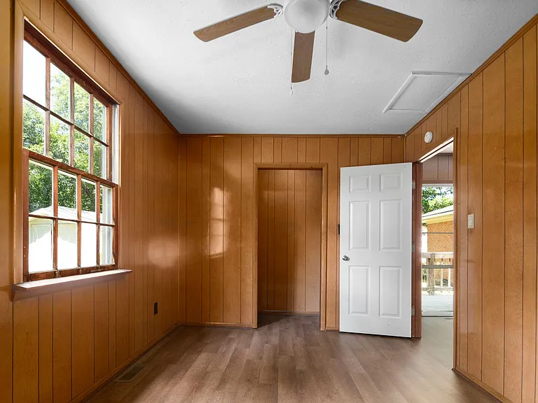 632 Rock Spring Rd — Photo 13