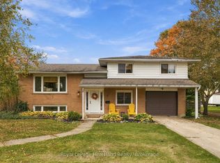 11 William St N, Minto, ON N0G1M0