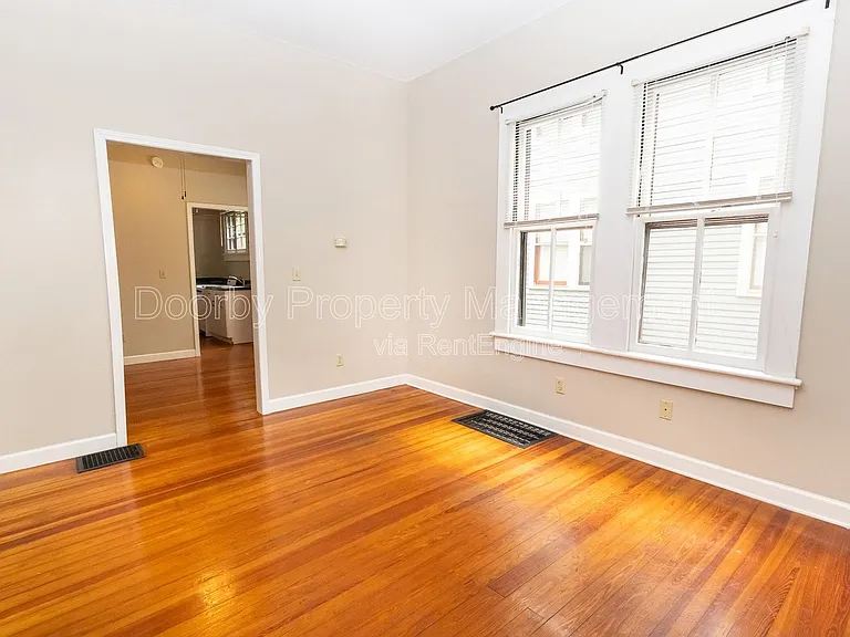 318 Tremont St #2 — Photo 8