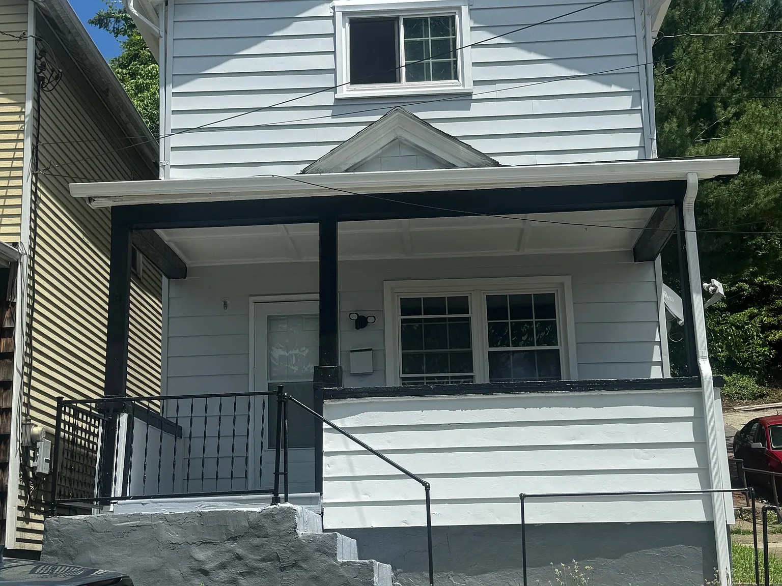 2 bed, 986 sqft, $1,205 — Photo 1